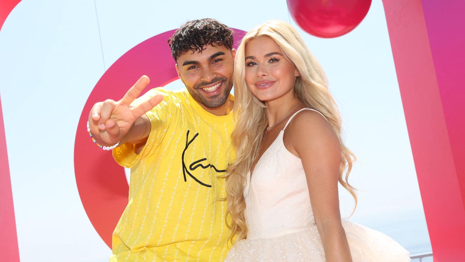 Wie Influencer wie Pamela Reif und Younes Zarou ihr Geld verdienen