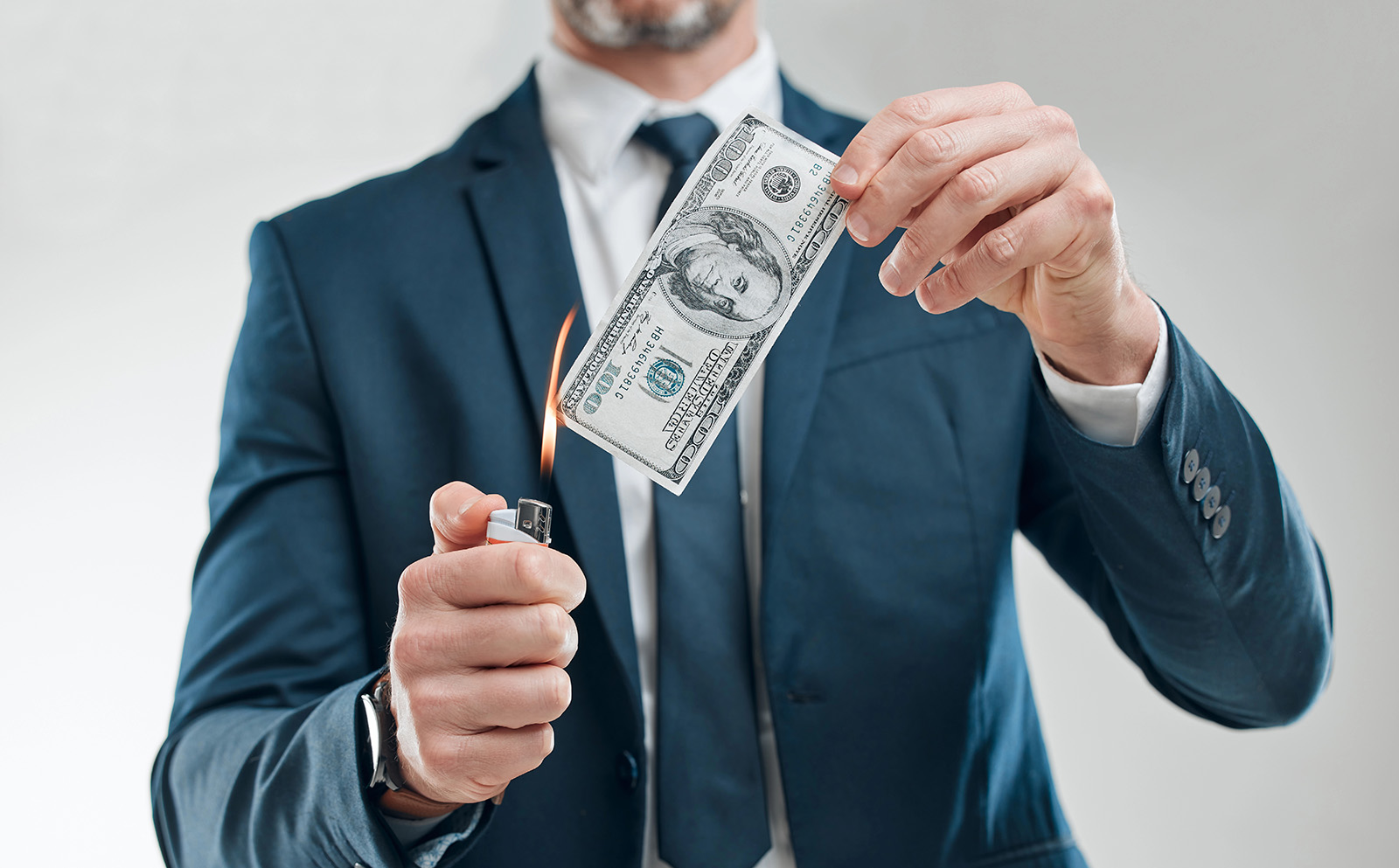 Hör auf, dein Geld zu verbrennen!